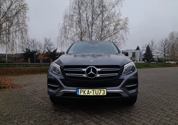 wielkopolskie Mercedes-Benz GLE cena 141000 przebieg: 126000, rok produkcji 2017 z Tarczyn